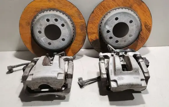 Land Rover Defender Brake discs and calipers set LPLA2A315AC LPLA2K328EC