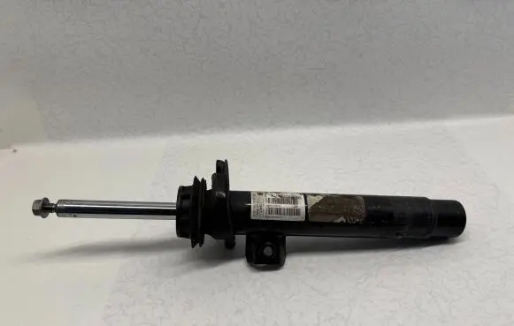 BMW 3 F30 F35 F31 Front shock absorber/damper 6873797 31316873797 20B198AD0010