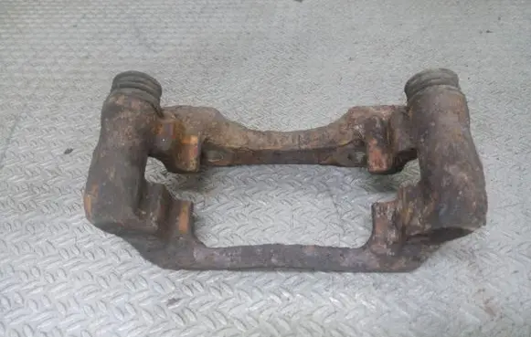 Renault Thalia II Front Brake Caliper Pad/Carrier 