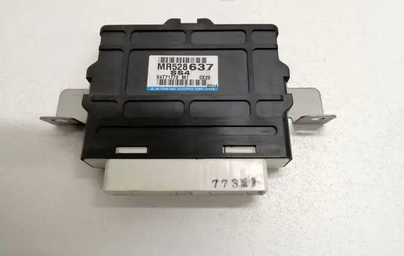 Mitsubishi Pajero Gearbox control unit/module MR528637