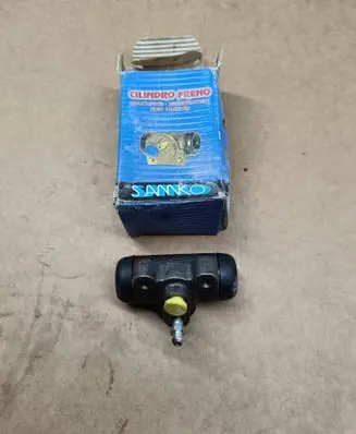 Peugeot 405 Rear brake cylinder C11347 130813091510 440262