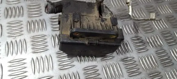 Toyota RAV 4 (XA20) Fuse box set