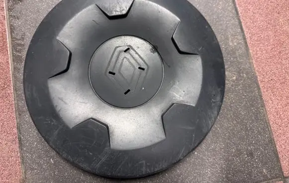 Renault Trafic II (X83) Original wheel cap 8200069015 91166646 9441M010