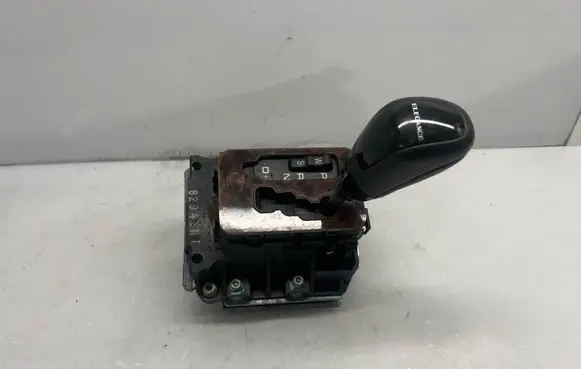 Mercedes-Benz C W202 Gear shifter/selector 202267056G