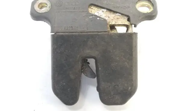 Seat Toledo II (1M) Tailgate/trunk/boot lock/catch/latch D5827505