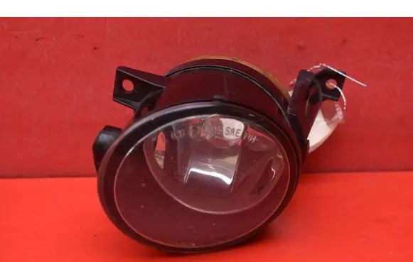 Volkswagen Golf IV Front fog light 27128700