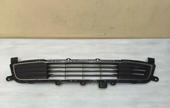 Mitsubishi Outlander Front bumper lower grill 6402A343