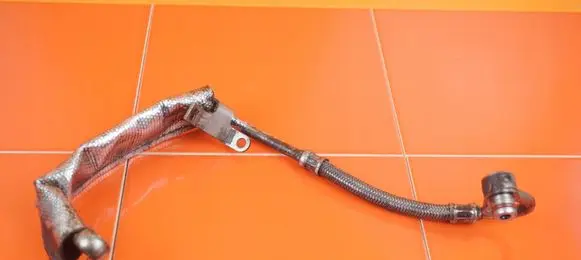 Skoda Octavia Mk1 (1U) Turbo turbocharger oiling pipe/hose 19MB11