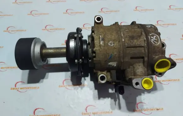 Volkswagen Touareg I Air conditioning (A/C) compressor (pump) 7H0820805