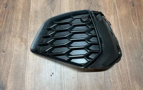 Audi A3 8Y Front bumper lower grill 8Y0807681B