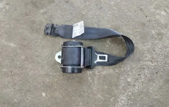 Fiat Punto (199) Rear seatbelt 6065400b