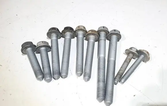 Mercedes-Benz Vito Viano W447 Front suspension camber bolt 