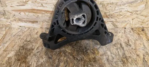 Engine mount bracket