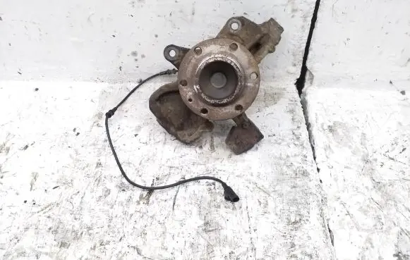 Volkswagen Crafter Front wheel hub spindle knuckle