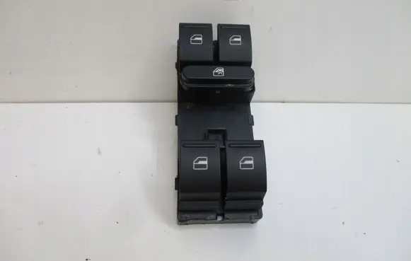 Skoda Rapid (120G, 130G, 135G) Central console control unit 1Z0959858B