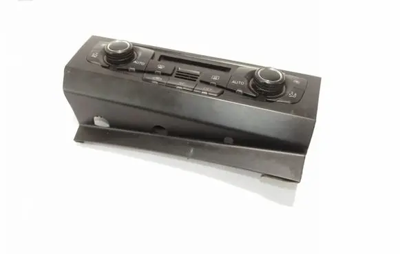 Audi A5 8T 8F Climate control unit 8T2820043AF