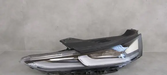 Hyundai Santa Fe Headlight/headlamp 92207S1000 S100000L8181