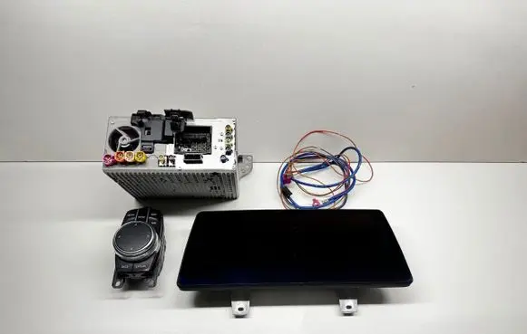 BMW 5 G30 G31 Radio/CD/DVD/GPS head unit 8708259 A056B268E860 001CD7A10532