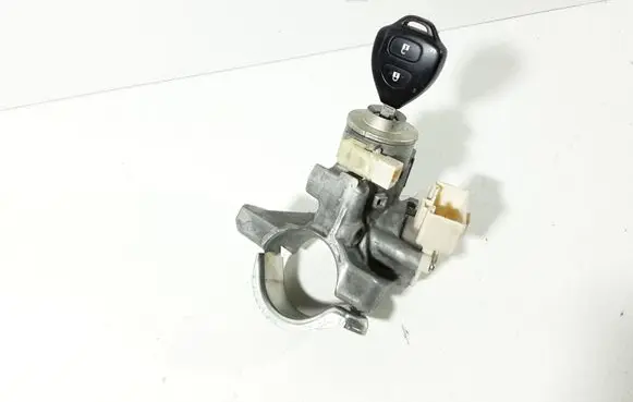 Toyota Auris 150 Ignition lock 450200204 05G0047823 N0502638