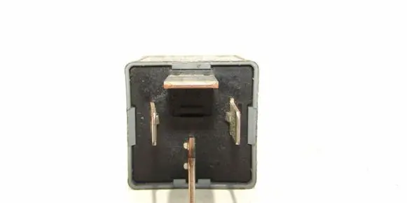 Ford Focus Glow plug pre-heat relay 5M5T14B192EA