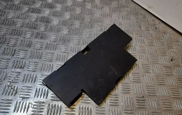Audi A4 S4 B8 8K Battery box tray cover/lid 8K0915429G