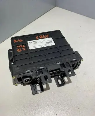 Audi A4 S4 B5 8D Gearbox control unit/module 01N927733CN 9708270379 5WK33219
