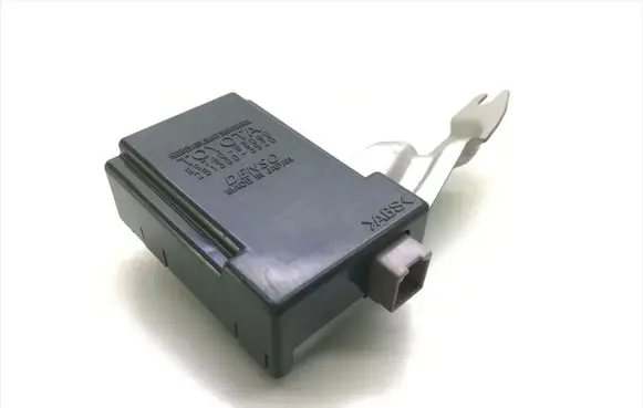 Lexus IS 220D-250-350 Door control unit/module 89740-53060 251300-3520