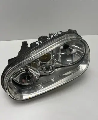 Volkswagen Golf IV Headlight/headlamp 1J1941017B 211200