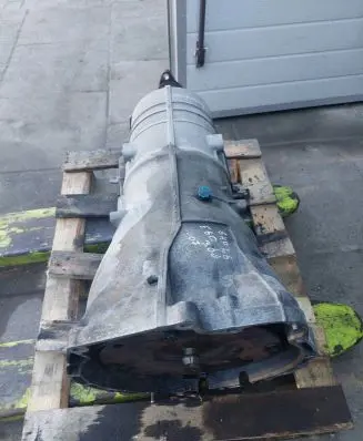 BMW 5 E60 E61 Automatic gearbox 7563430 1068012 7563325