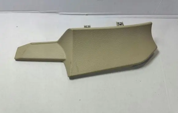 Dashboard lower bottom trim panel