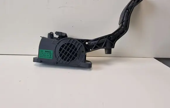 Skoda Roomster (5J) Accelerator throttle pedal 6R2721503A