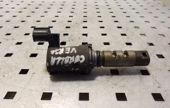 Toyota Corolla Verso E121 Camshaft vanos timing valve 1533022030