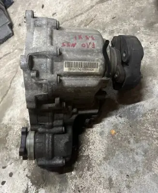 BMW 5 F10 F11 Gearbox transfer box case 7619777
