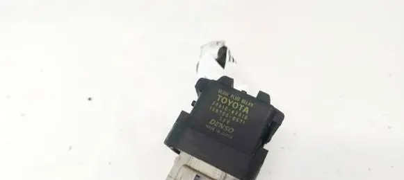 Toyota Auris 150 Glow plug pre-heat relay 2861067010 28610-67010