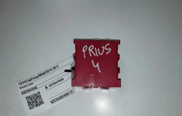 Toyota Prius (XW50) Sensor 6597047040