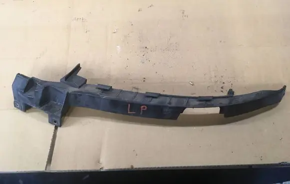 Opel Insignia A Headlight/headlamp mounting bracket 13250570