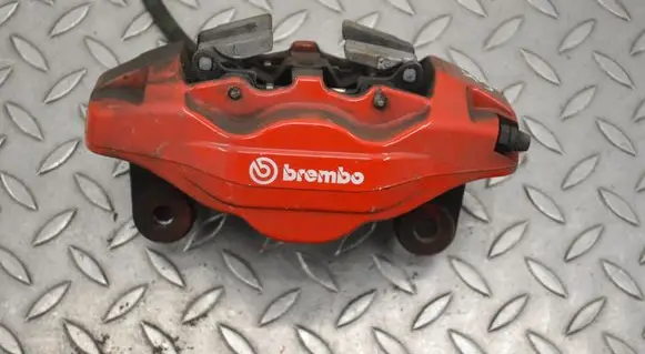 KIA Stinger Rear brake caliper 