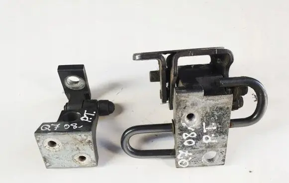 Audi Q7 4L Rear door hinge set 