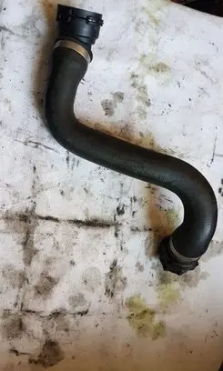 BMW 5 E60 E61 Engine coolant pipe/hose 1436077