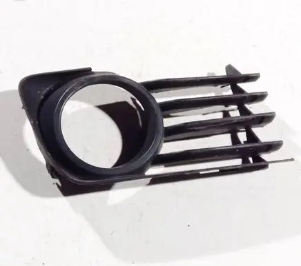 Toyota Prius (XW20) Front bumper lower grill 5311347030 53113-47030