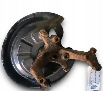 Volkswagen Golf VI Front wheel hub spindle knuckle