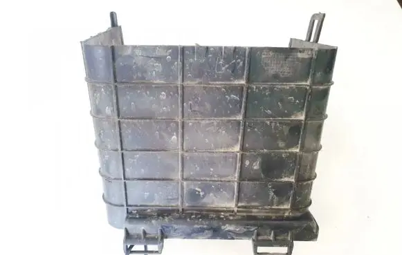Skoda Octavia Mk2 (1Z) Battery box tray 1k0915336b