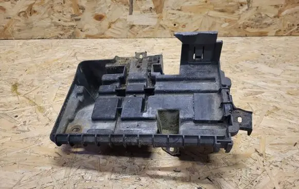 Opel Meriva A Battery tray 13167333