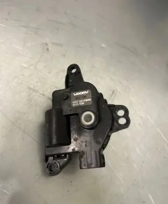 KIA Picanto Air flap motor/actuator D267AP9BA02