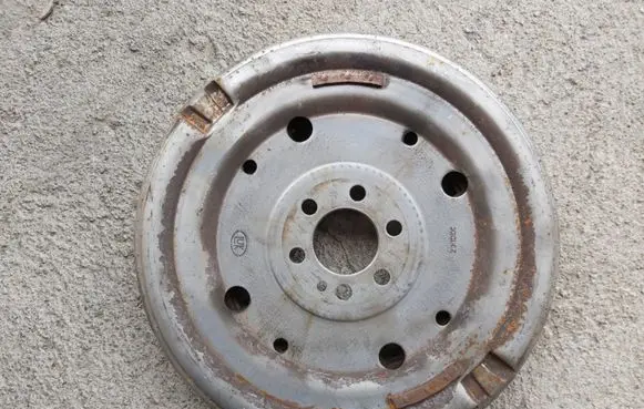 Skoda Rapid (NH) Flywheel 190916 0006113 03F105266C