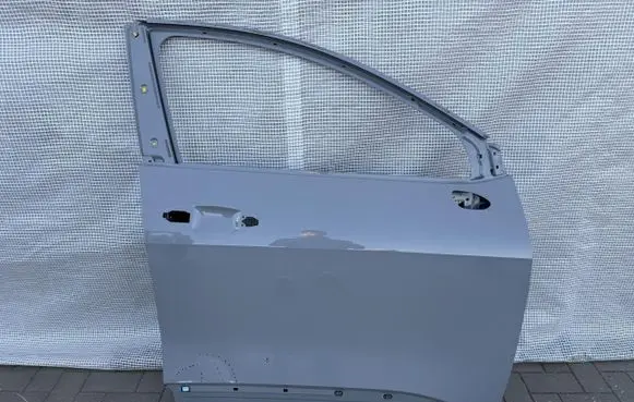 KIA Sportage Front door ORG