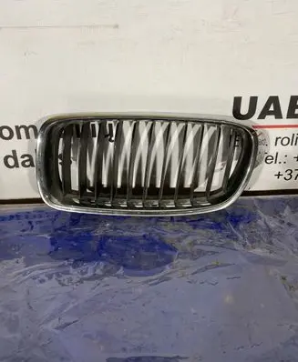 BMW 3 F30 F35 F31 Front bumper upper radiator grill 51137255411