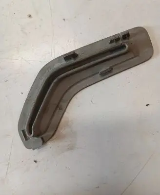 Volvo XC90 Seat belt trim RH1882