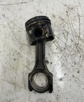 Mazda 6 Piston with connecting rod