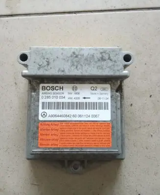 Volkswagen Crafter Airbag control unit/module A9064460842 0285010034